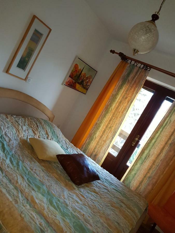 Apartment Slavi Vipava Bagian luar foto