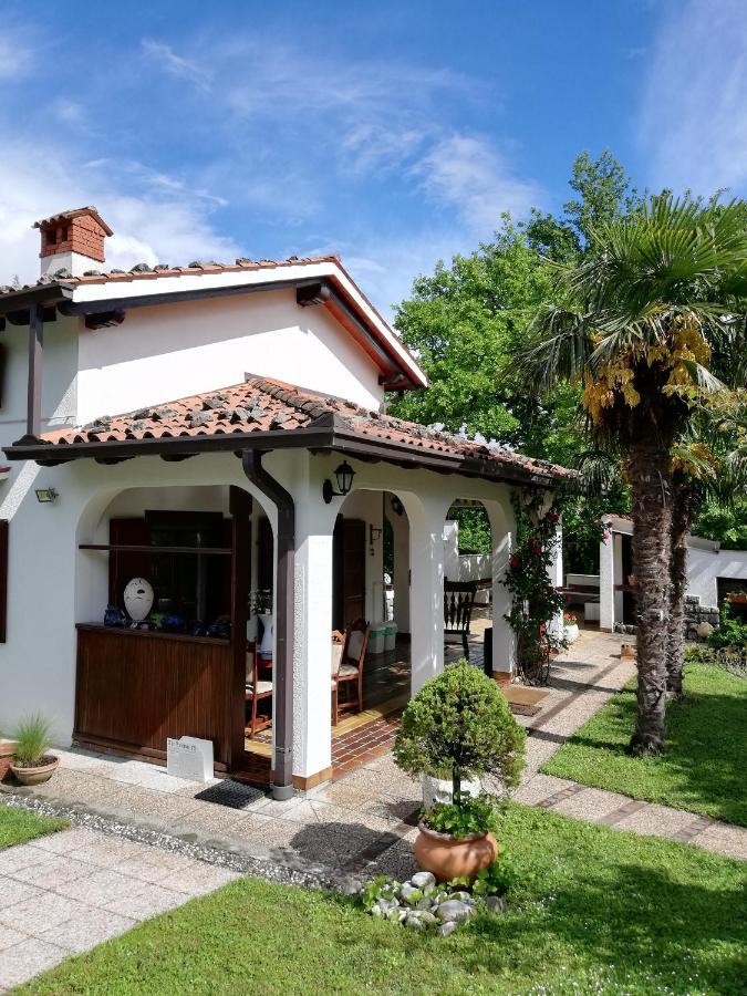 Apartment Slavi Vipava Bagian luar foto
